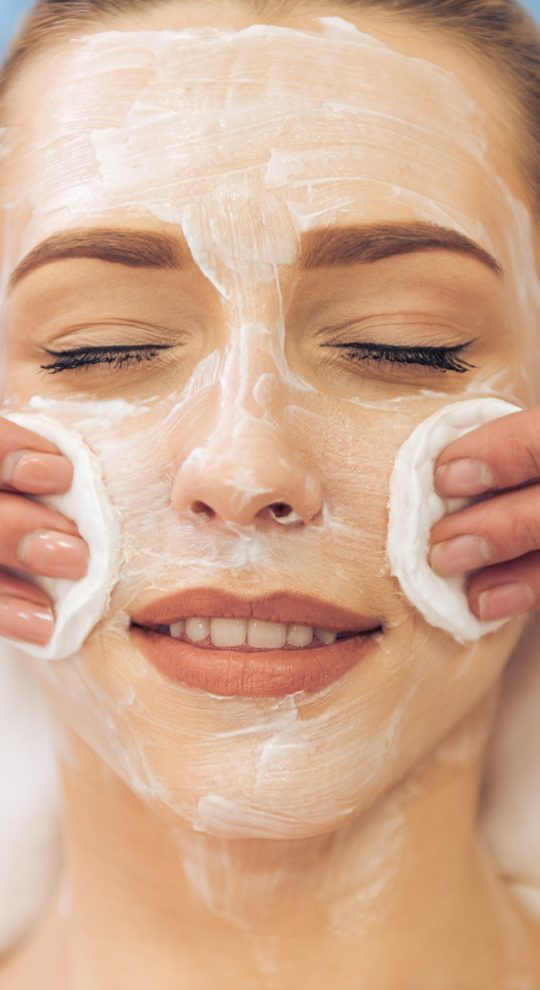 Уходовые процедуры за лицом