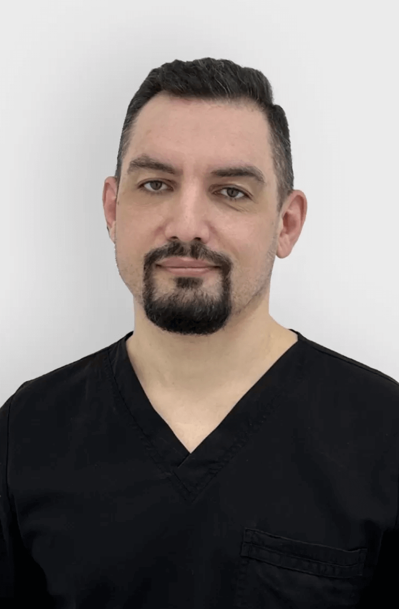 Стражников Руслан Андреевич