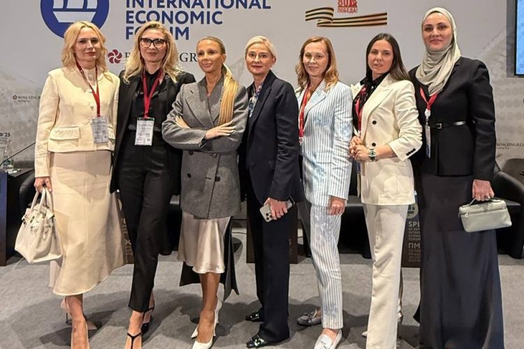 Екатерина Круглик выступила с докладом на ПМЭФ-2025